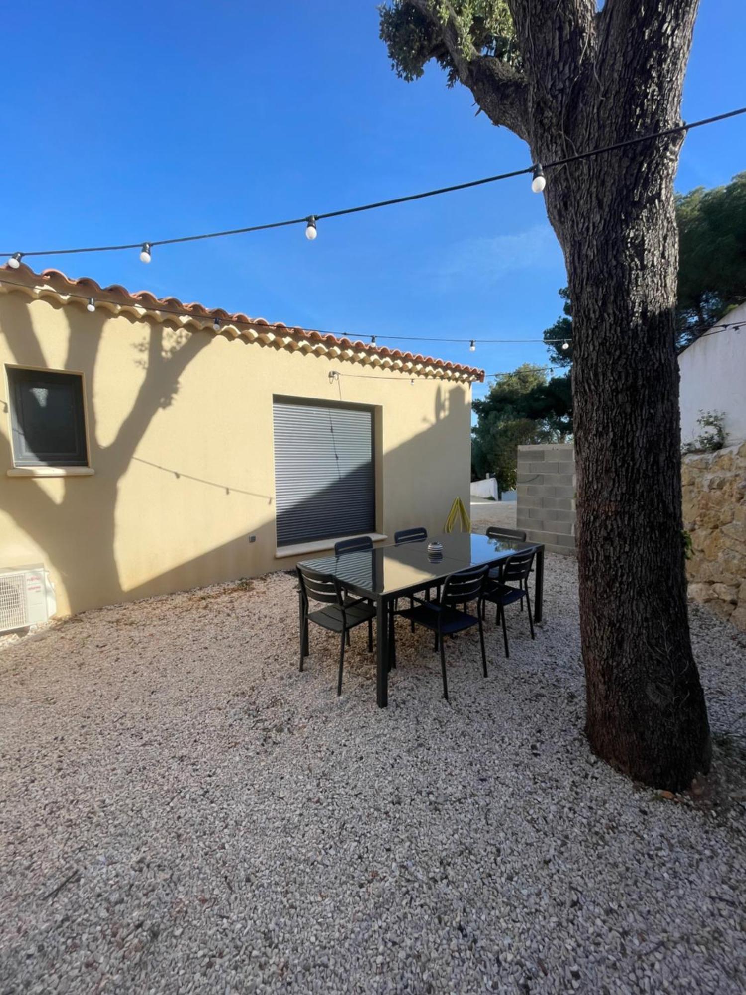 Maison T3 Dans Un Village Calme Saint-Mitre-les-Remparts Bagian luar foto