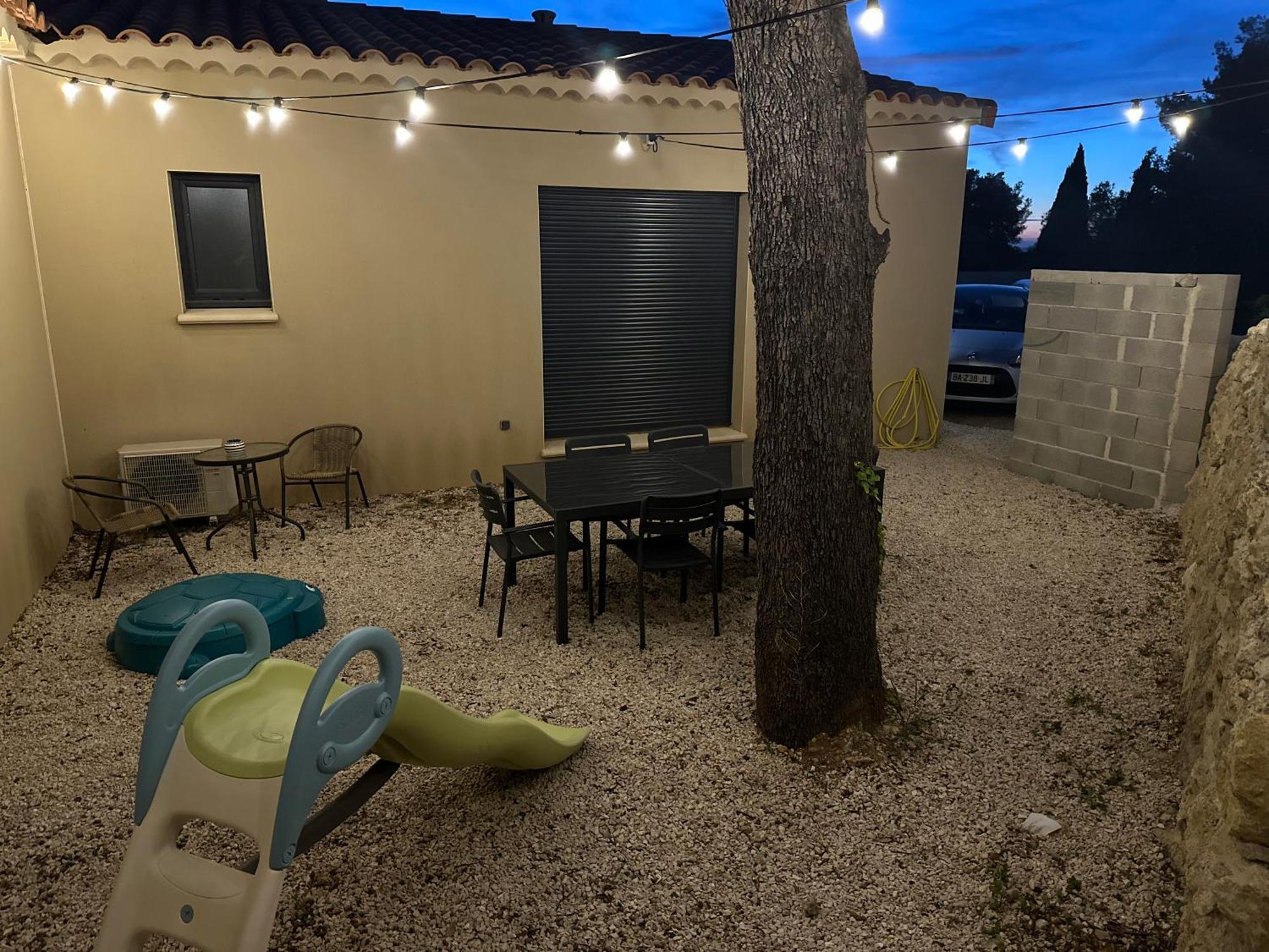 Maison T3 Dans Un Village Calme Saint-Mitre-les-Remparts Bagian luar foto